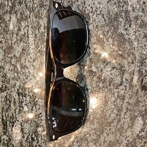 Ray ban 2132 polarized sunglasses brown